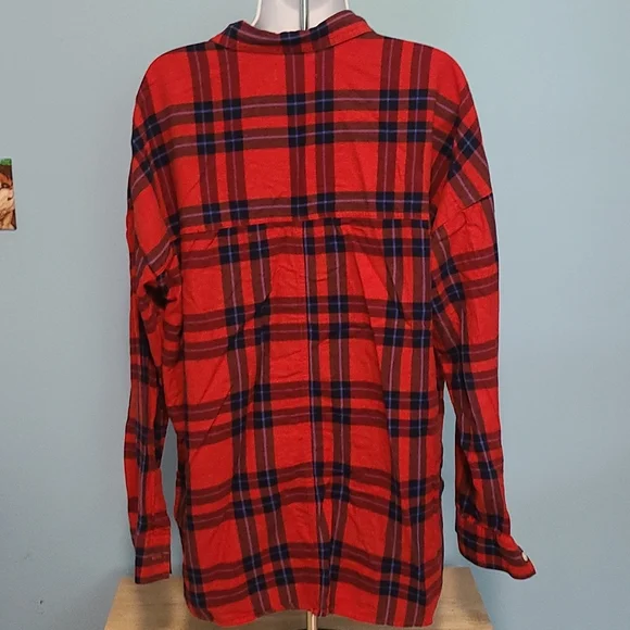 Long Sleeve Shirt - Picture 2 of 4